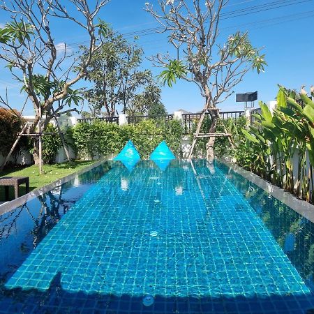 Baan Dalah Pool Villa Buriram Exterior foto