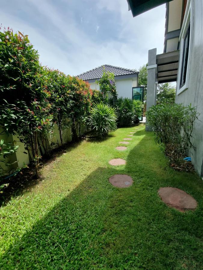 Baan Dalah Pool Villa Buriram Exterior foto